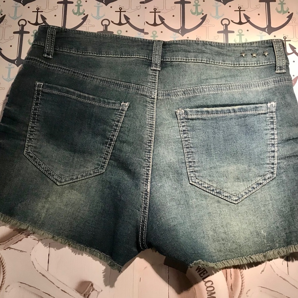 Vanilla Star Blue Jeans Shorts - Picture 5 of 9